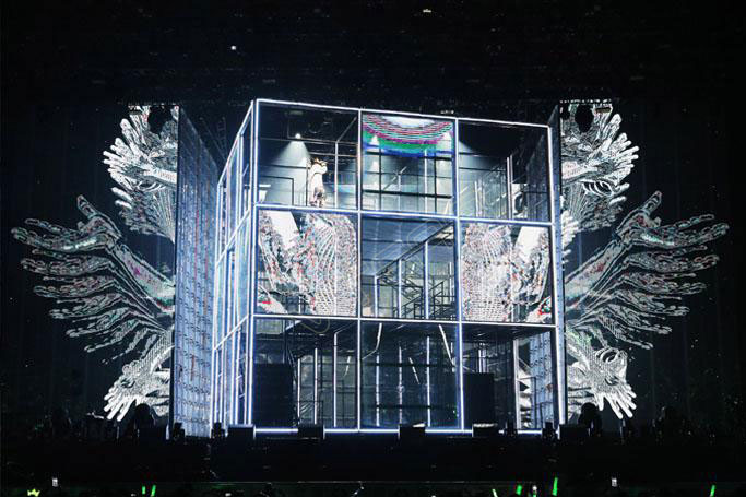 LED transparent screen creates richer visual effects for the stage