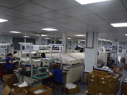 Transparent screen SMT workshop