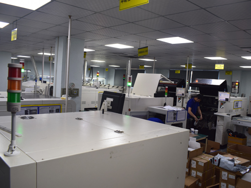 Transparent screen SMT workshop