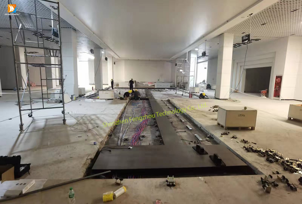 Floor tile screen construction